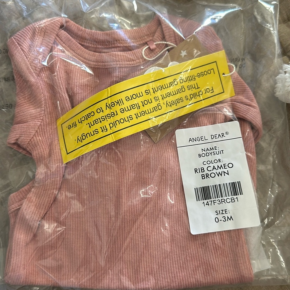 Angel Dear bodysuit Rib Cameo Brown 0-3 M and 3-6M